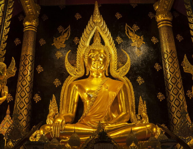 พระพุทธชินราช วัดพระศรีมหาธาตุ (แนวนอน)