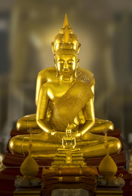 พระพุทธโสธร (หลวงพ่อโสธร) วัดโสธรวรมหาวิหาร จ.ฉะเชิงเทรา